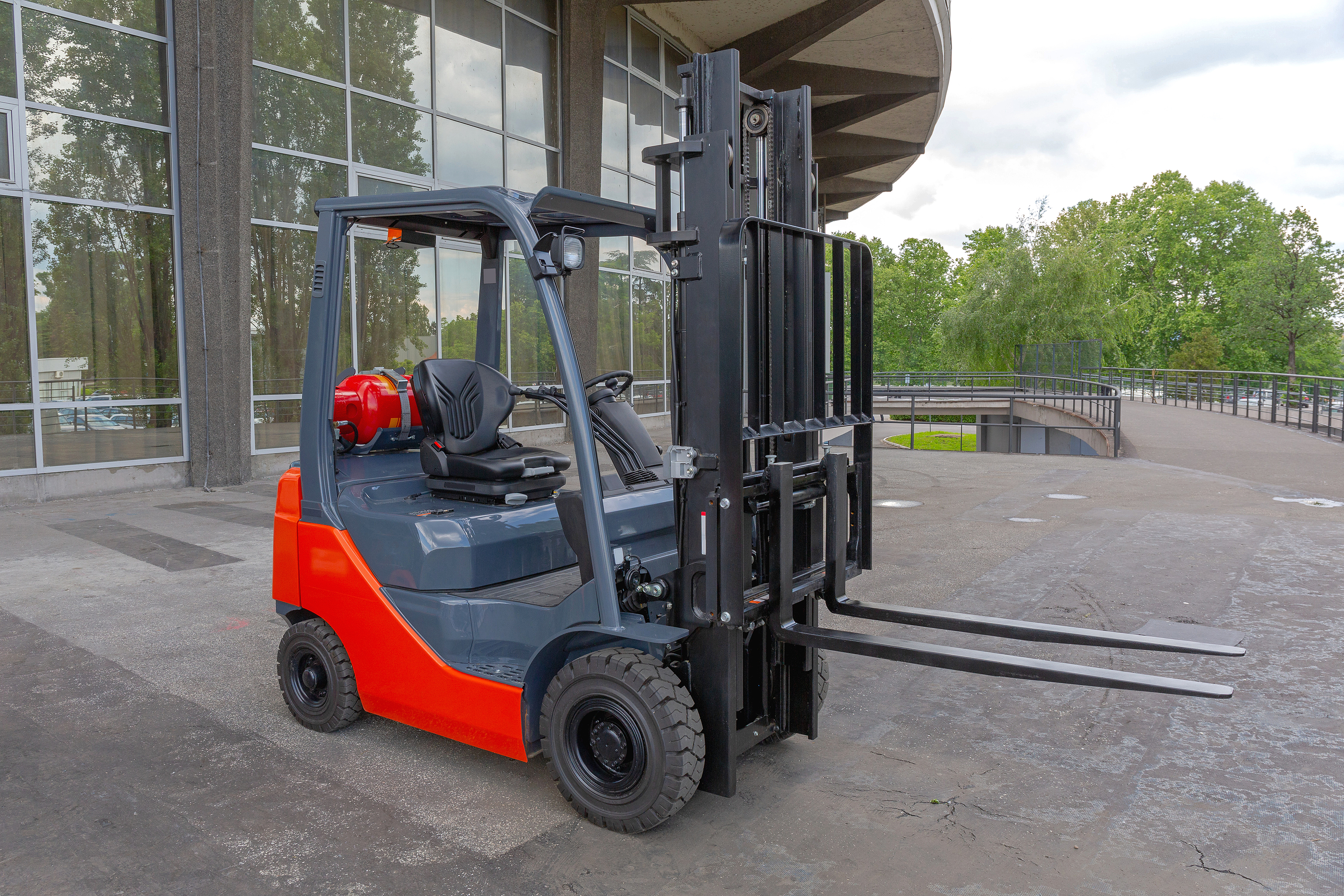 Forklift-Shipping